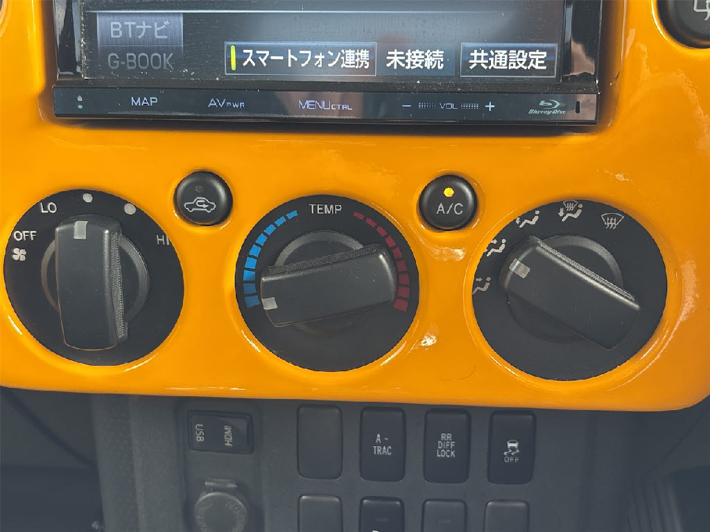 トヨタ ＦＪクルーザー 4WD ｶﾗｰﾊﾟｯｹｰｼﾞ