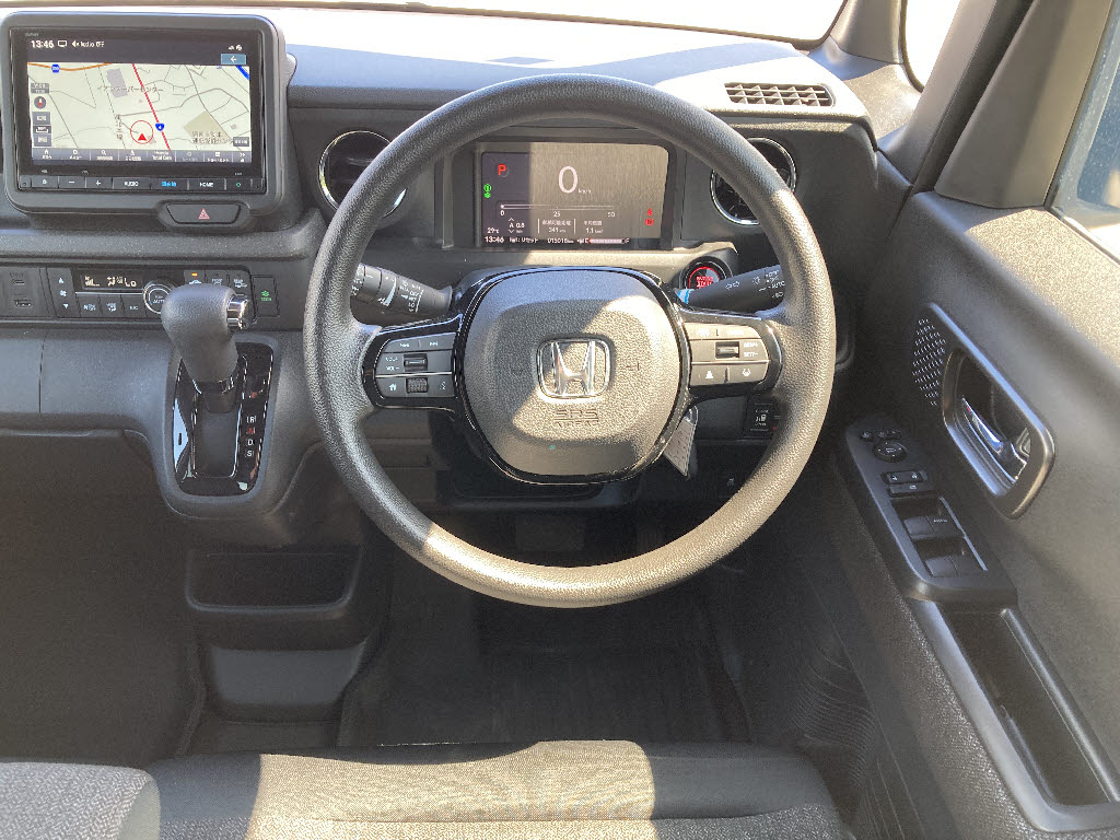 ホンダ Ｎ　ＢＯＸカスタム 4WD