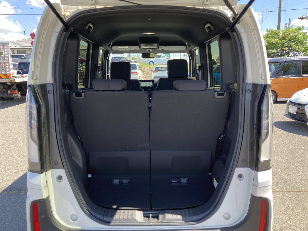 ホンダ Ｎ　ＢＯＸカスタム 4WD