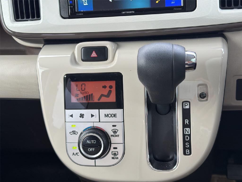 ダイハツ ムーヴキャンバス 4WD GﾒｲｸｱｯﾌﾟLTD SAⅢ