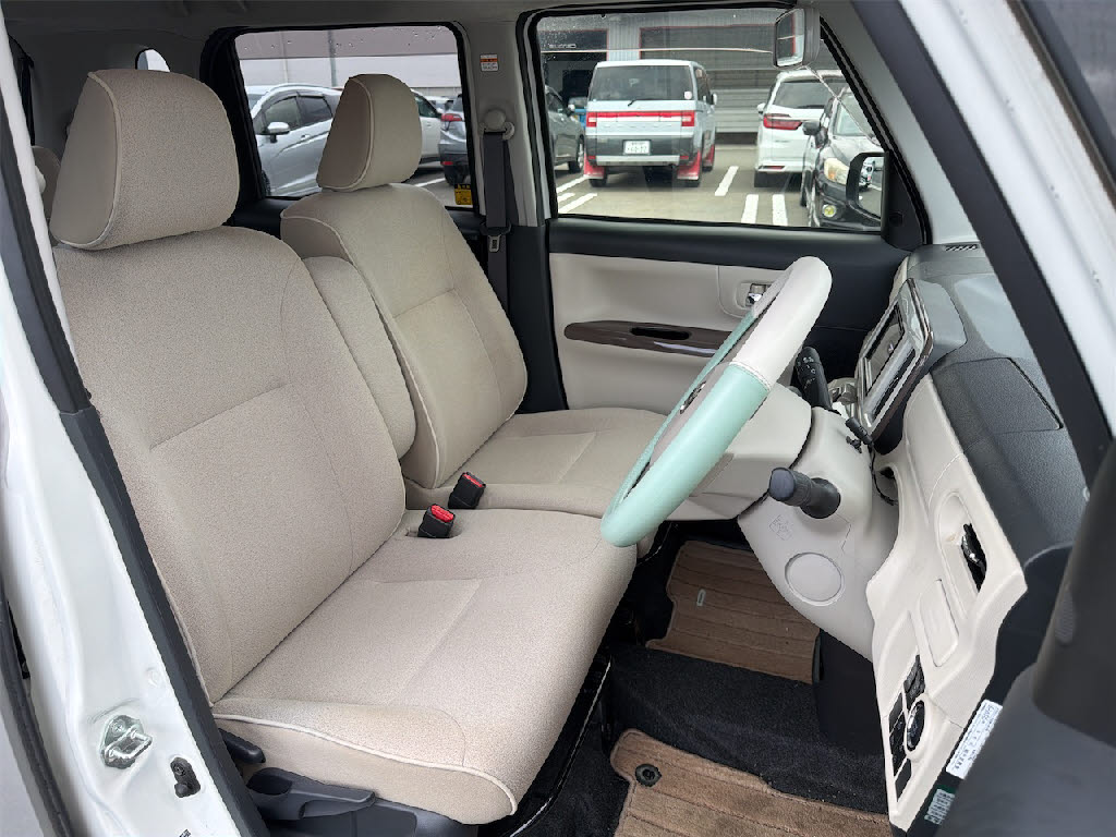 ダイハツ ムーヴキャンバス 4WD GﾒｲｸｱｯﾌﾟLTD SAⅢ