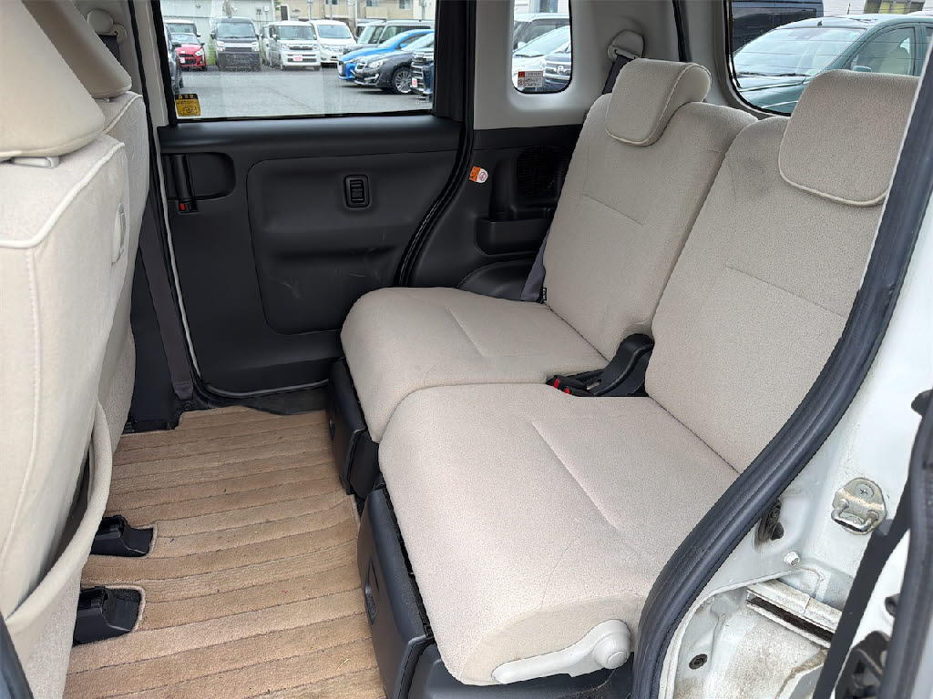ダイハツ ムーヴキャンバス 4WD GﾒｲｸｱｯﾌﾟLTD SAⅢ