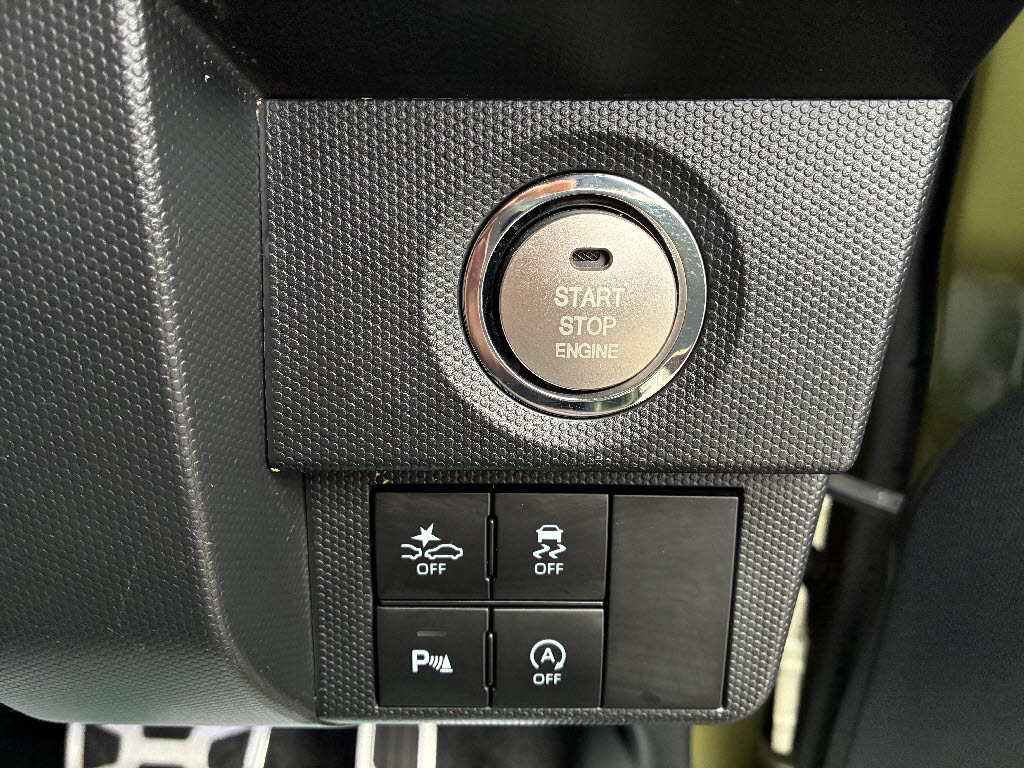 ダイハツ タフト 4WD Gﾀｰﾎﾞ ﾀﾞｰｸｸﾛﾑﾍﾞﾝﾁｬｰ