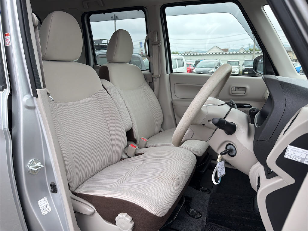 ニッサン デイズルークス ４ＷＤ　Ｓ