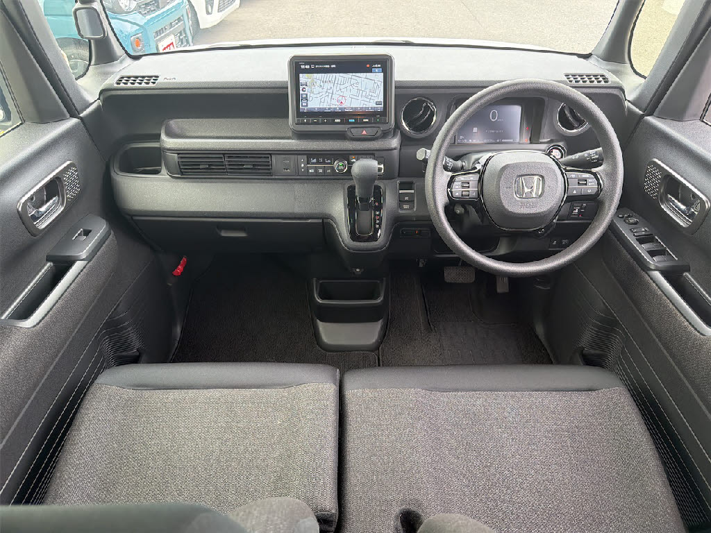 ホンダ Ｎ　ＢＯＸカスタム 4WD