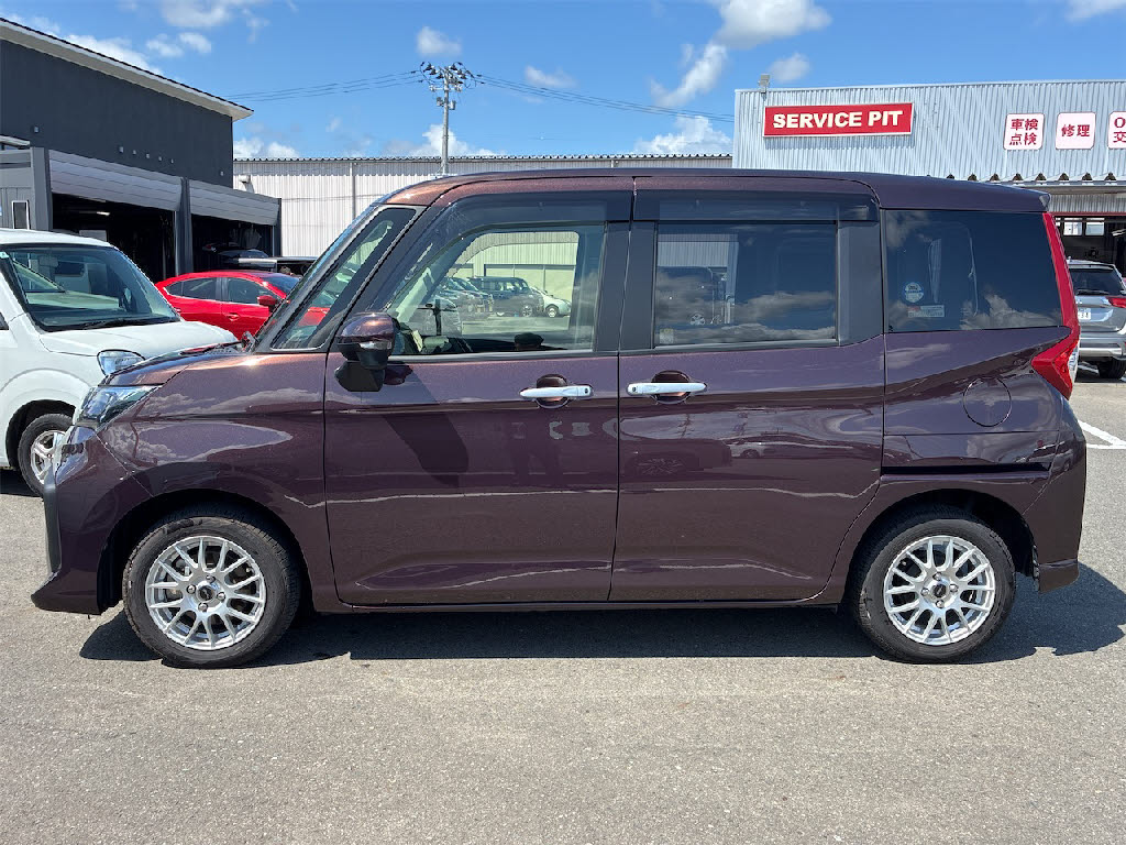 トヨタ ルーミー 4WD G