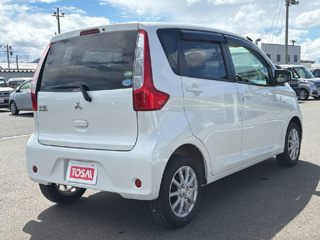 三菱 ｅＫワゴン ４ＷＤ　Ｍ