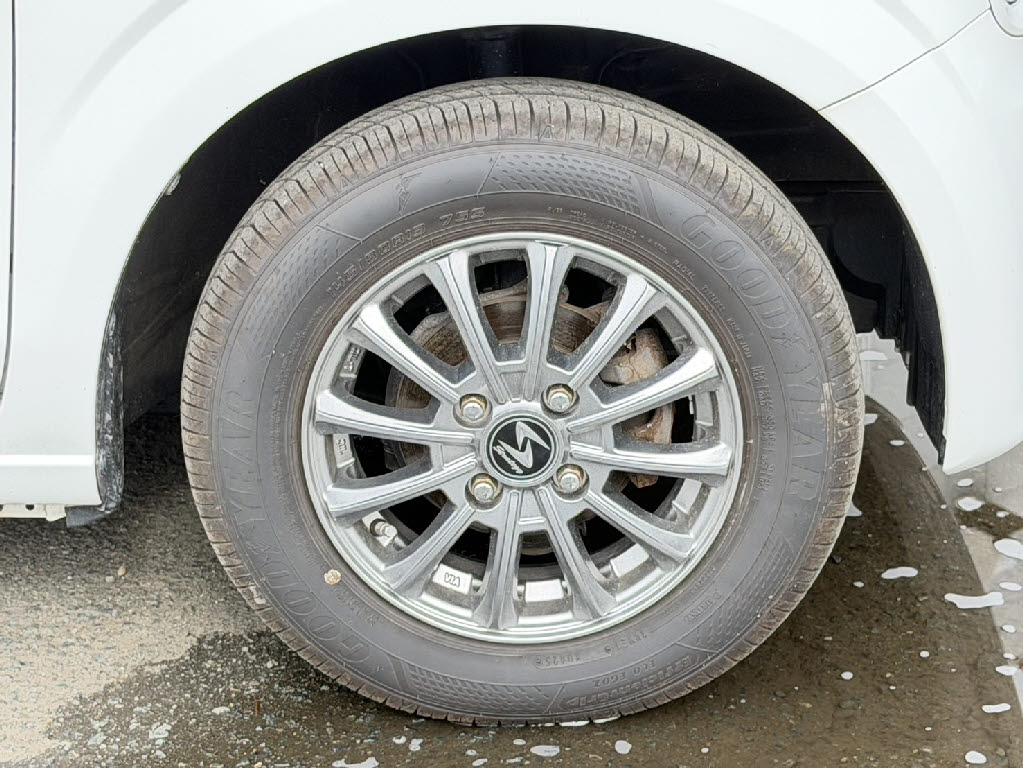 スズキ アルト 4WD L