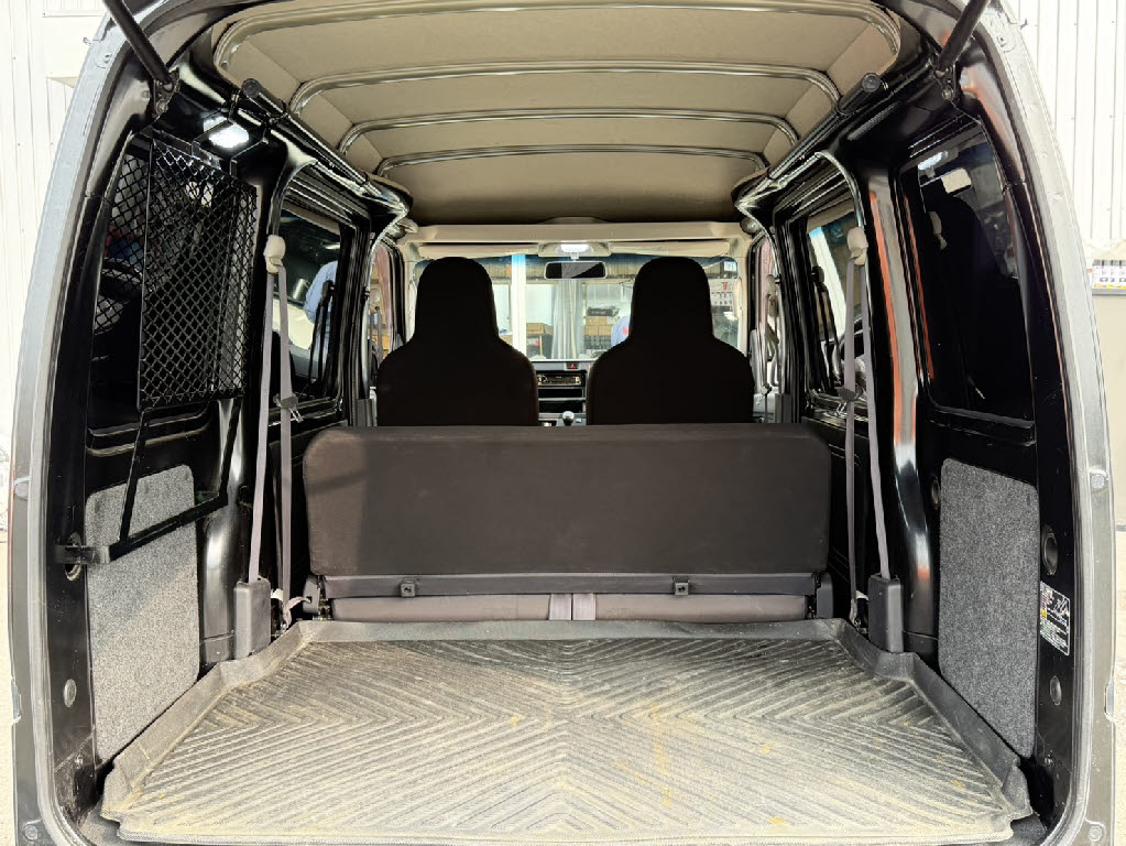 ダイハツ ハイゼットカーゴＶ ４ＷＤ　デラックス