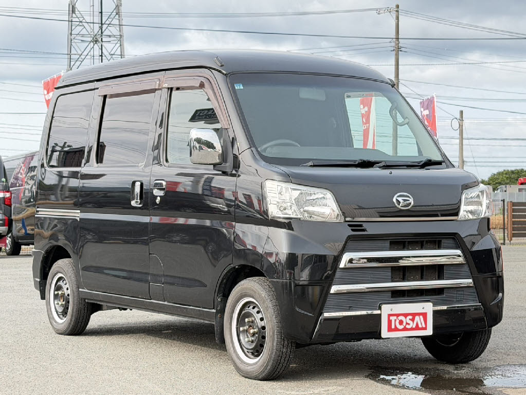ダイハツ ハイゼットカーゴＶ ４ＷＤ　デラックス