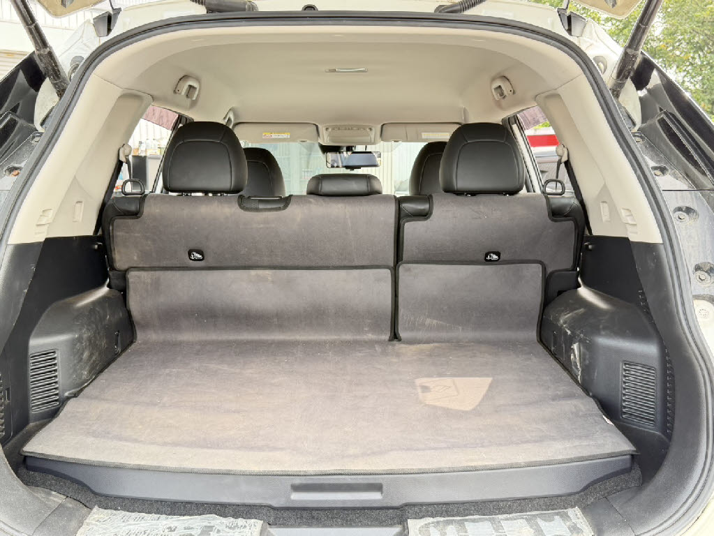 ニッサン エクストレイル 20Xi