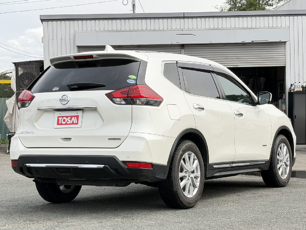 ニッサン エクストレイル 20Xi