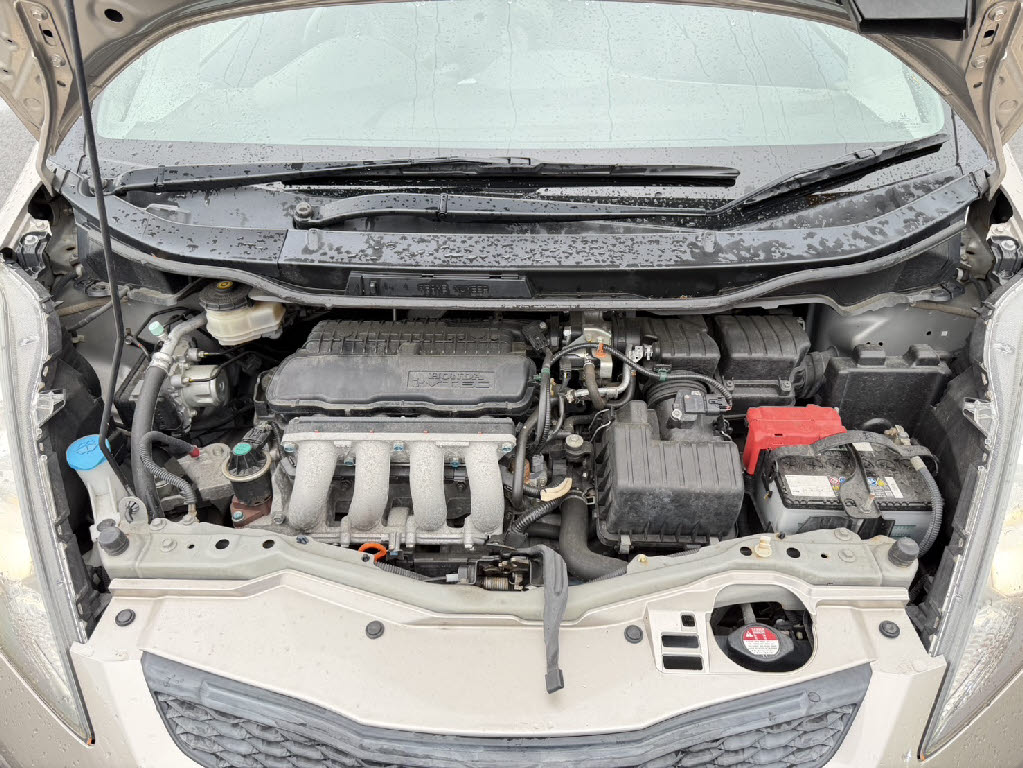 ホンダ フィット ４ＷＤ　Ｇ