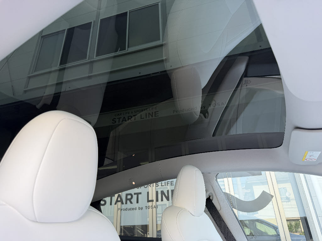 その他輸入車 テスラ モデルＹ ベースグレード