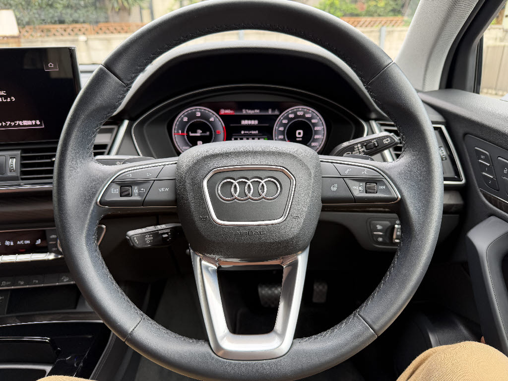 アウディ ｱｳﾃﾞｨ Q5 ハイスタイル