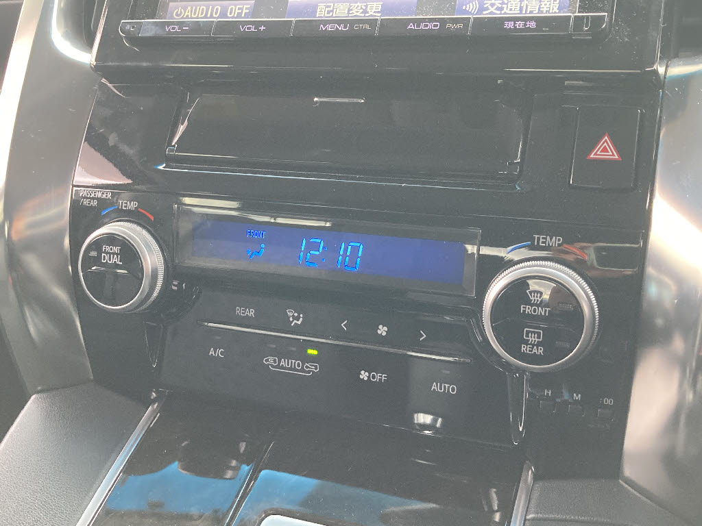 トヨタ アルファード 2.5S-Aﾊﾟｯｹｰｼﾞ 4WD