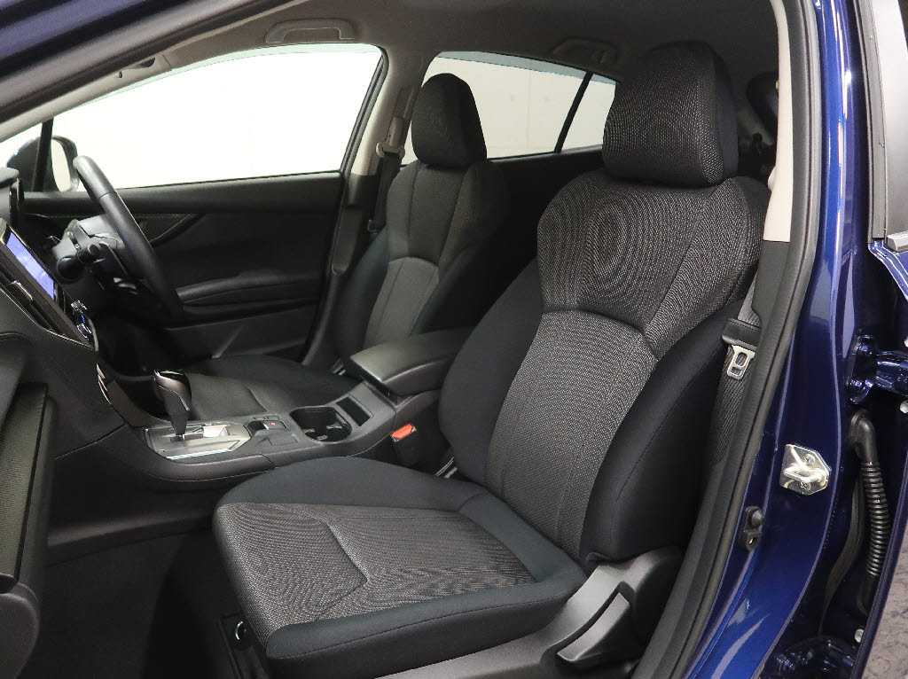 スバル インプレッサスポーツ 4WD 1.6I-L ｱｲｻｲﾄ