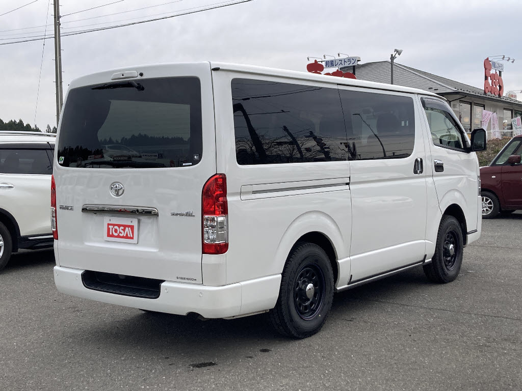 トヨタ ハイエースＶ ﾛﾝｸﾞｽｰﾊﾟｰGLﾀﾞｰｸﾌﾟﾗｲﾑ2