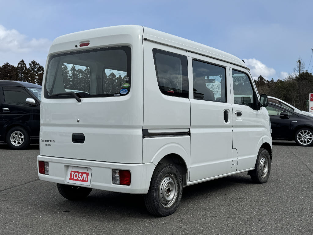 三菱 ミニキャブＶ M 4WD