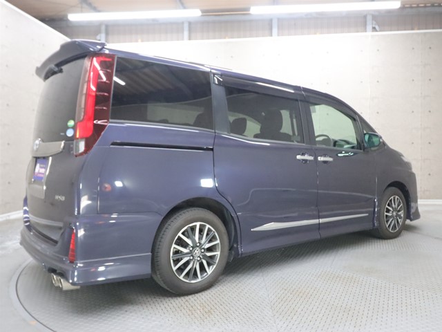 トヨタ ノア Ｓｉ ＷｘＢ
