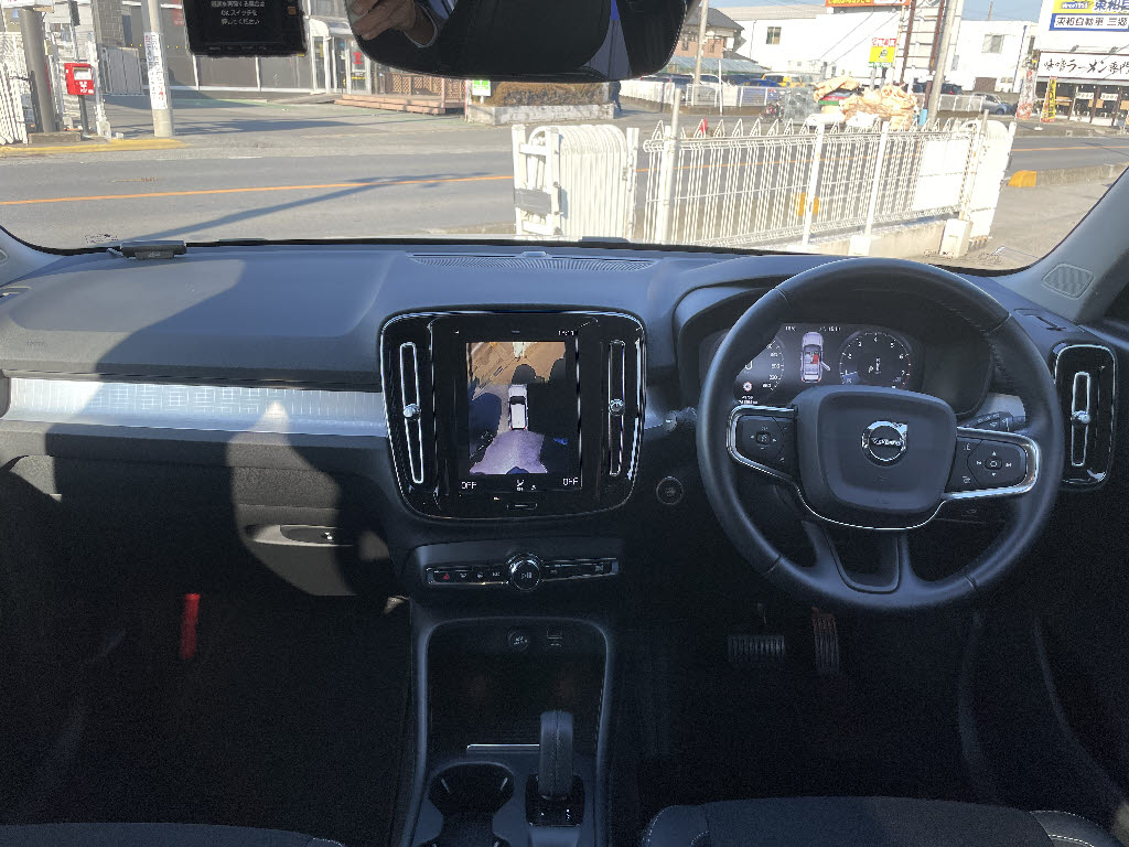 ボルボ ボルボ ＸＣ４０ T4 ﾓﾒﾝﾀﾑ