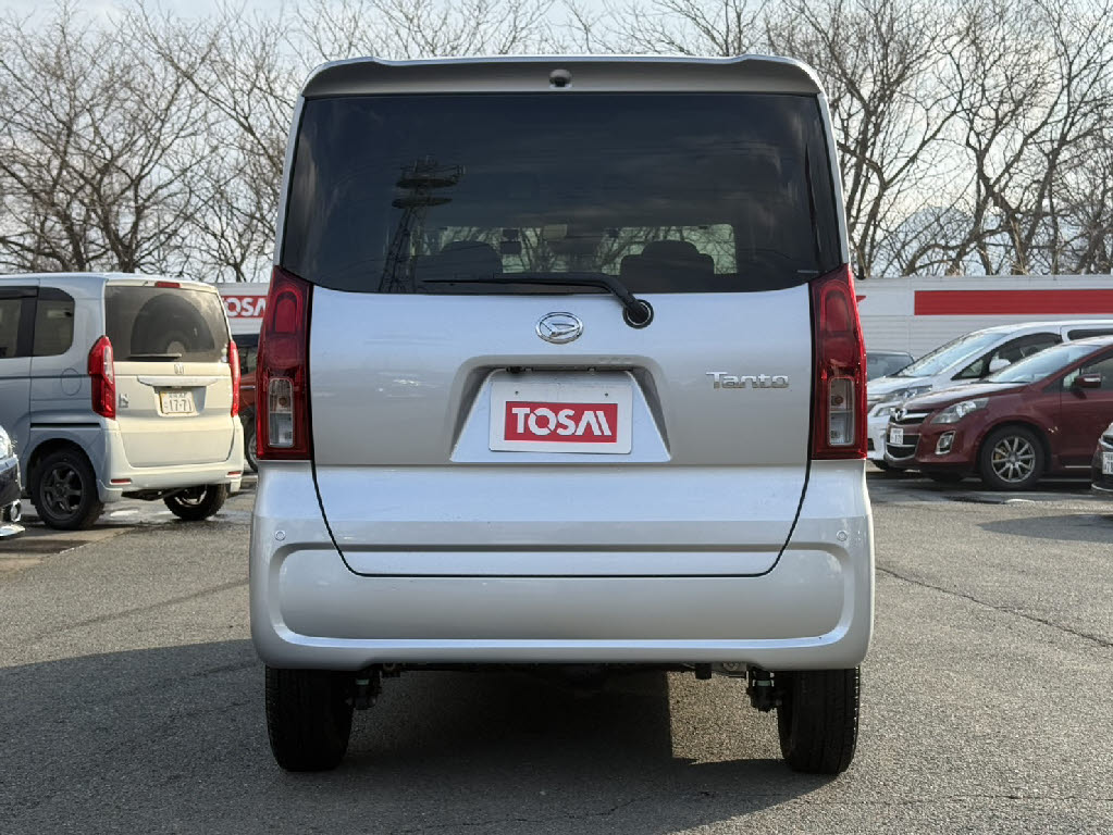 ダイハツ タント 4WD X