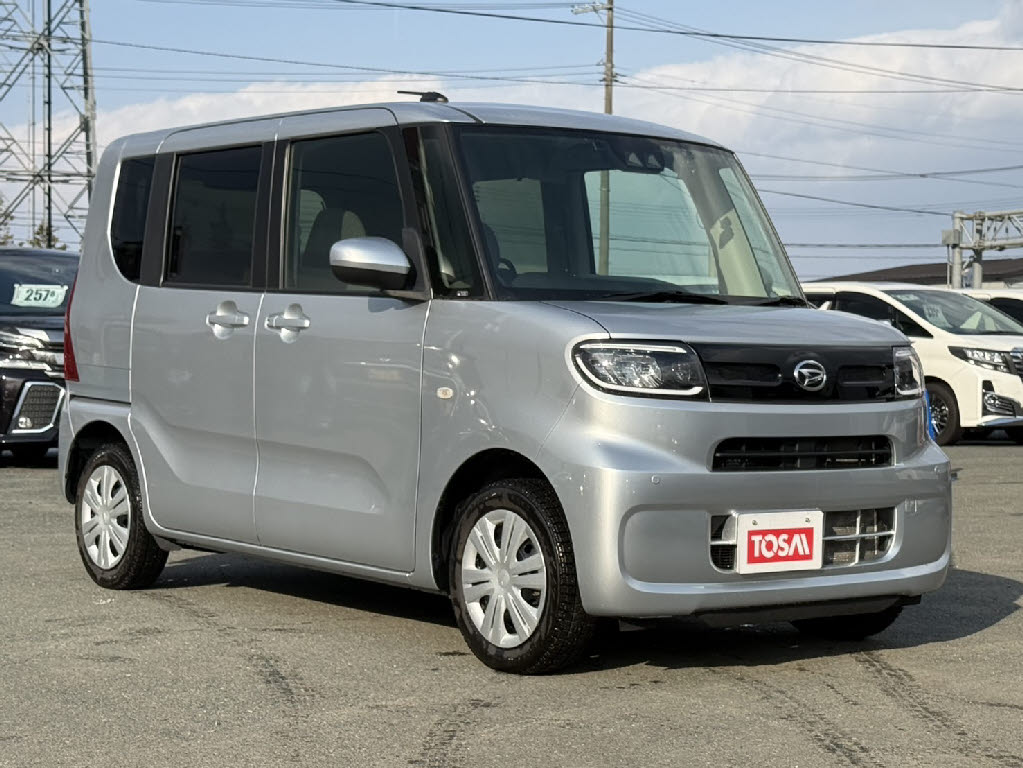 ダイハツ タント 4WD X