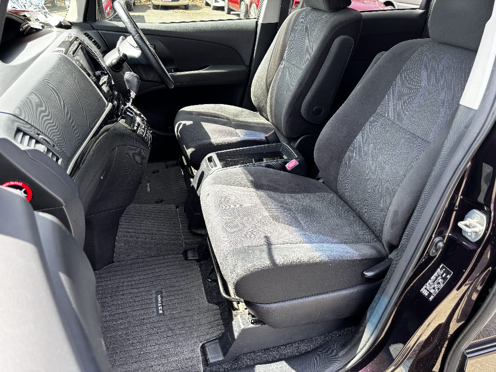 トヨタ エスティマ ｱｴﾗｽ 4WD
