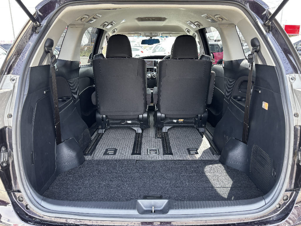 トヨタ エスティマ ｱｴﾗｽ 4WD
