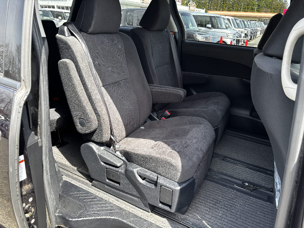 トヨタ エスティマ ｱｴﾗｽ 4WD