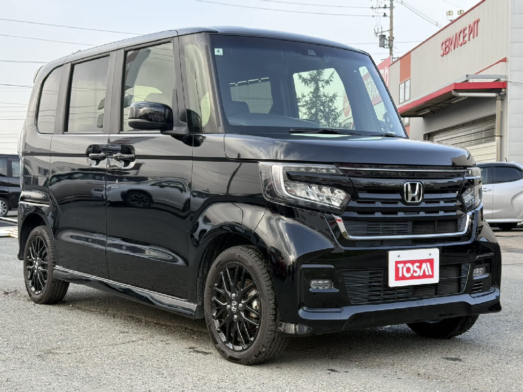ホンダ Ｎ　ＢＯＸカスタム Lﾀｰﾎﾞｽﾀｲﾙﾌﾟﾗｽﾌﾞﾗｯｸ