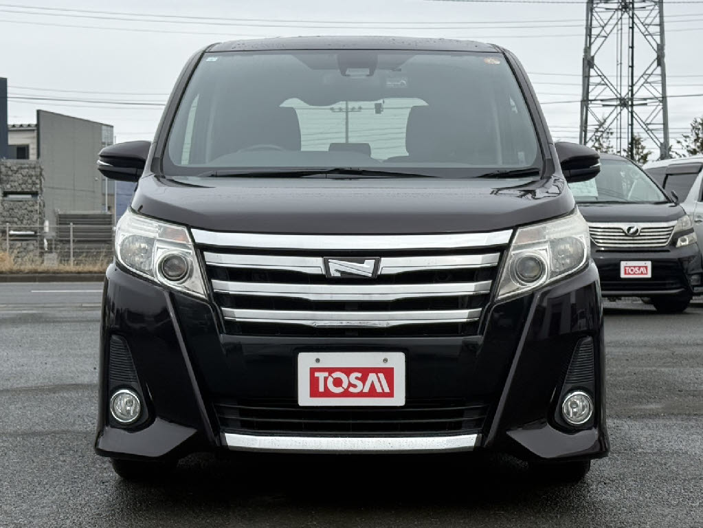 トヨタ ノア Si 4WD
