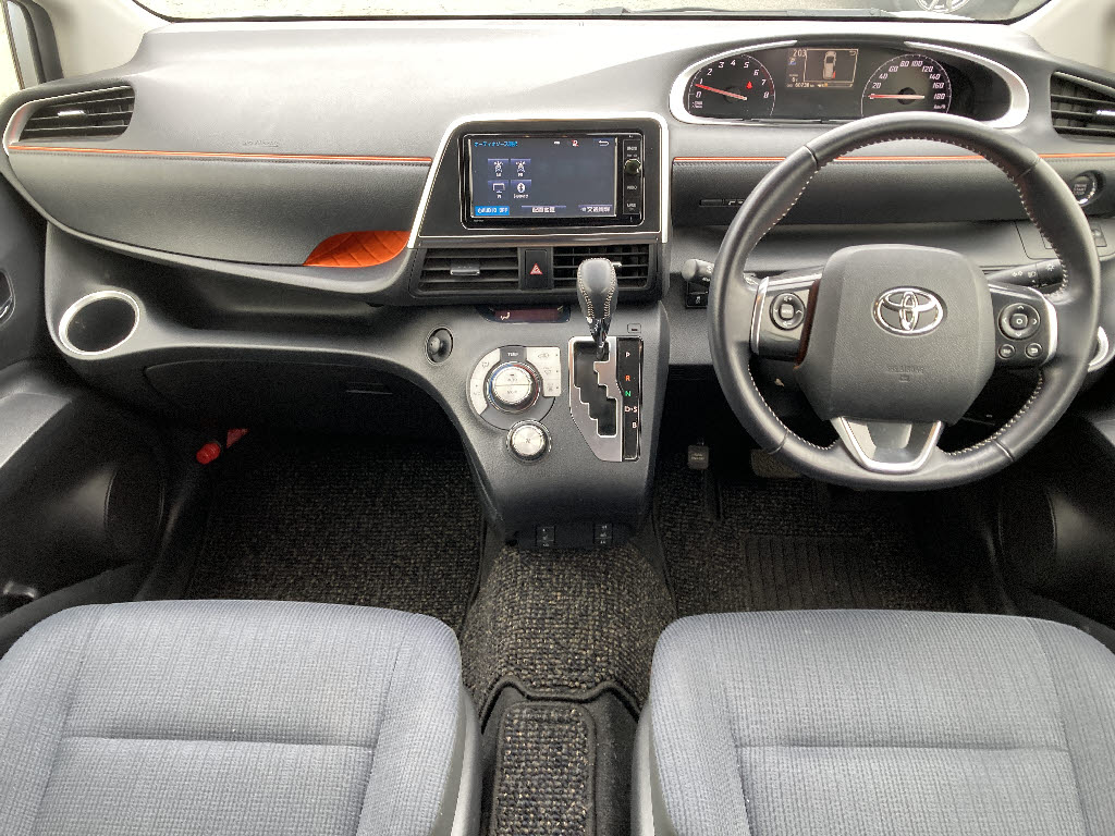 トヨタ シエンタ G 4WD