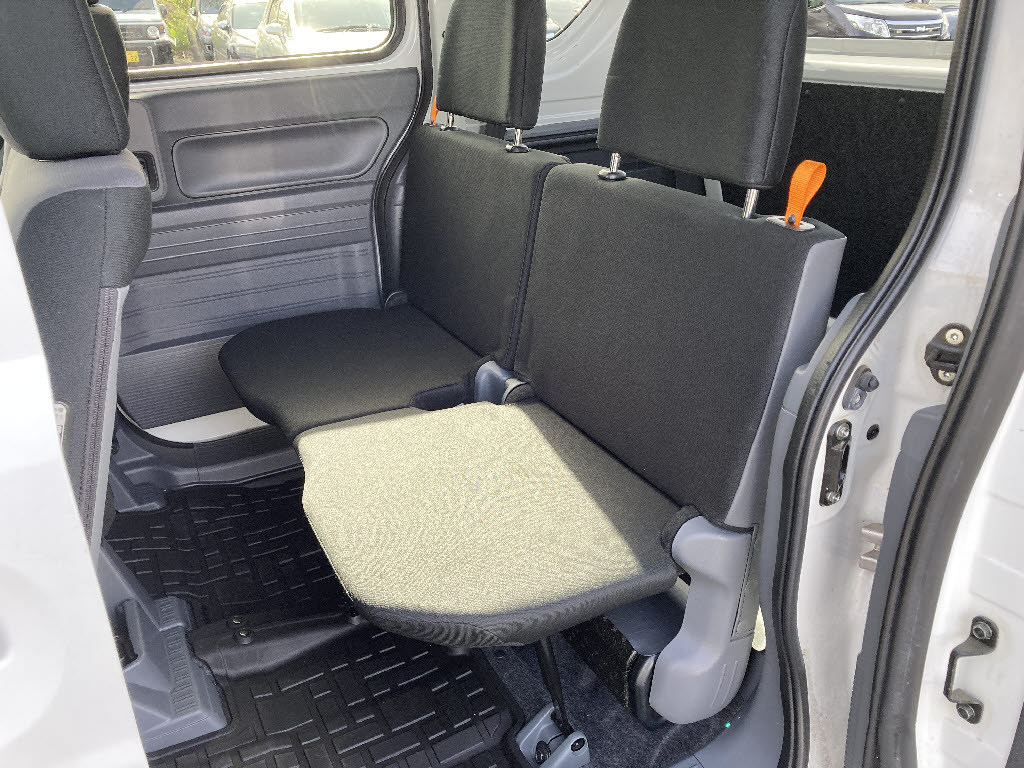 ホンダ Ｎ－ＶＡＮ Gﾎﾝﾀﾞｾﾝｼﾝｸﾞ 4WD