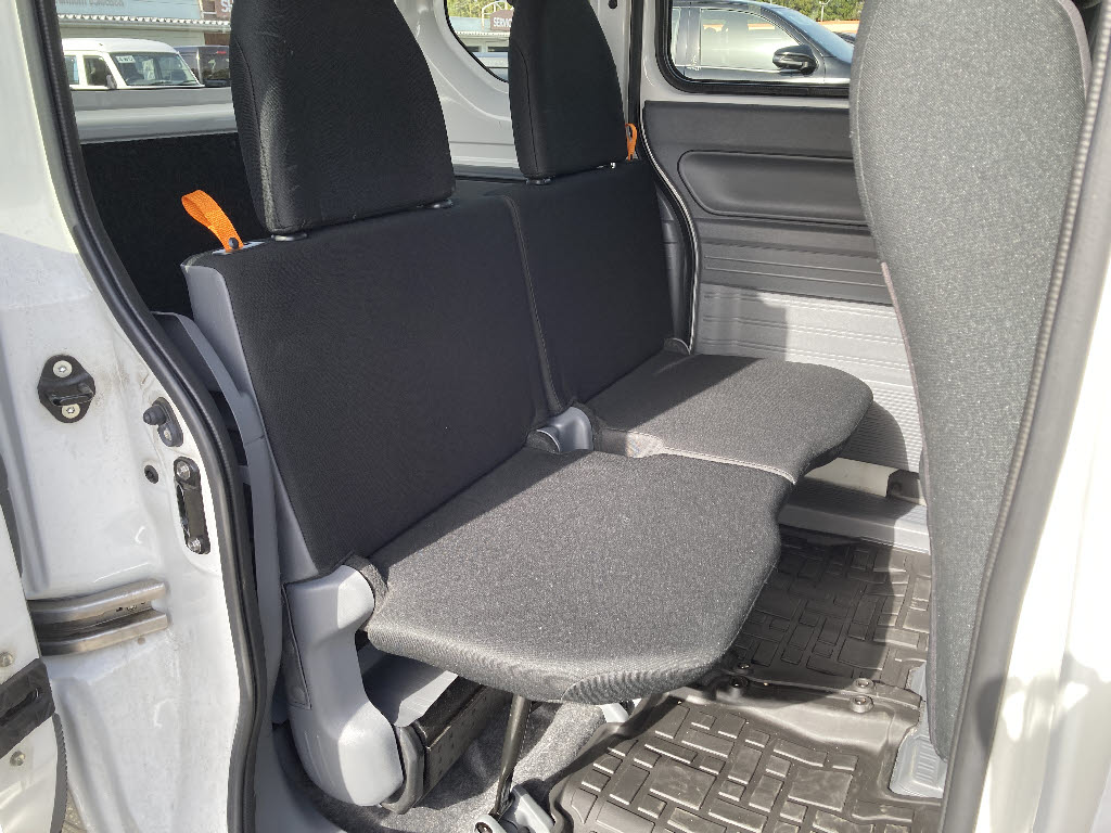 ホンダ Ｎ－ＶＡＮ Gﾎﾝﾀﾞｾﾝｼﾝｸﾞ 4WD