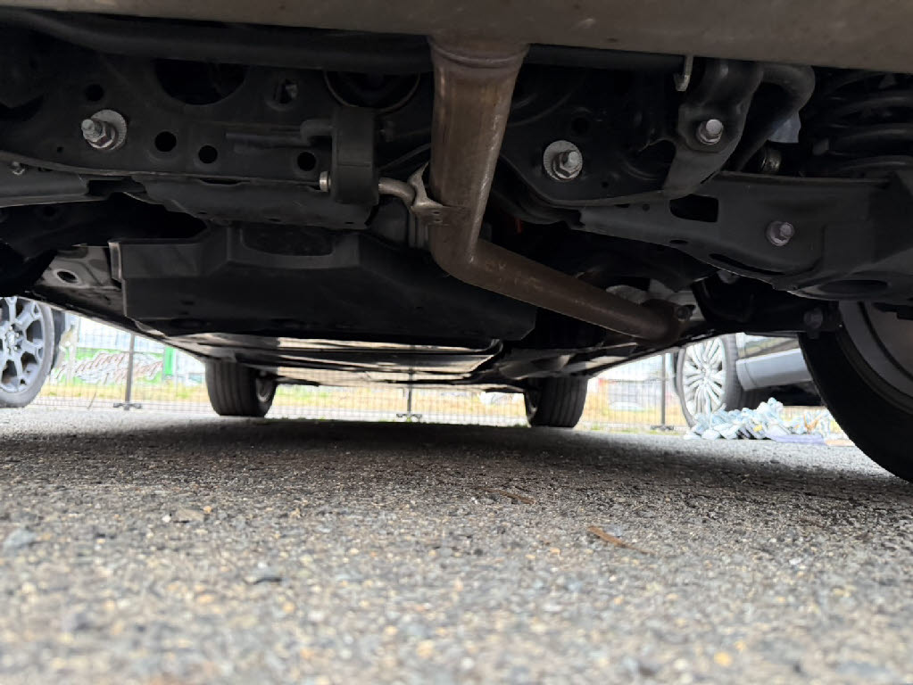 トヨタ ﾊﾘｱｰ ﾊｲﾌﾞﾘｯﾄﾞ Z ﾚｻﾞｰﾊﾟｯｹｰｼﾞ