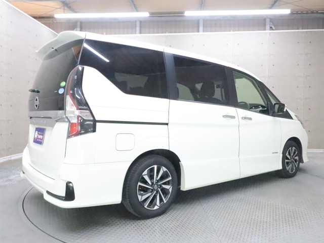 ニッサン セレナ ﾊｲｳｪｲｽﾀｰV