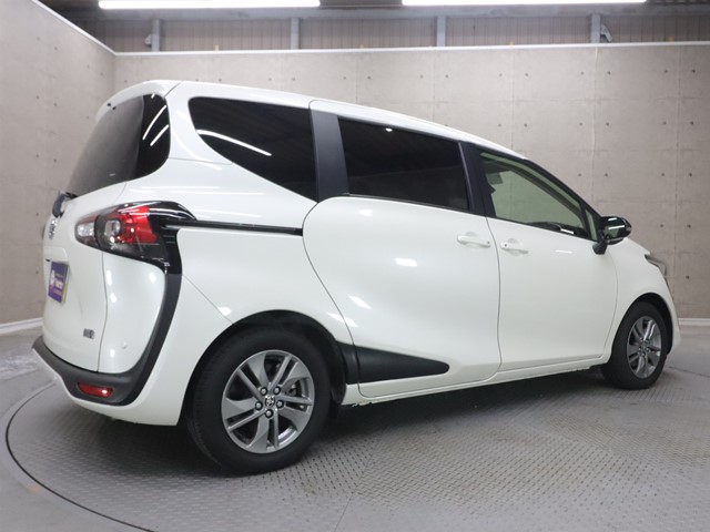 トヨタ ｼｴﾝﾀ ﾊｲﾌﾞﾘｯﾄﾞ Gｾｰﾌﾃｨｴﾃﾞｨｼｮﾝ　2