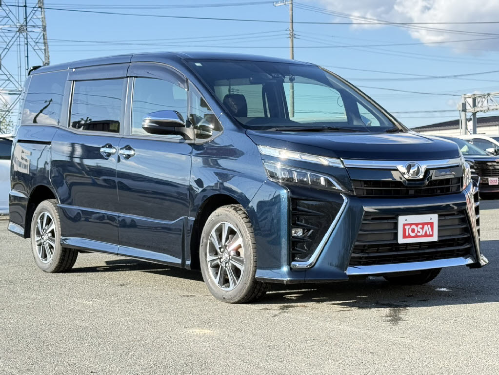 トヨタ ヴォクシー ZS 煌 4WD