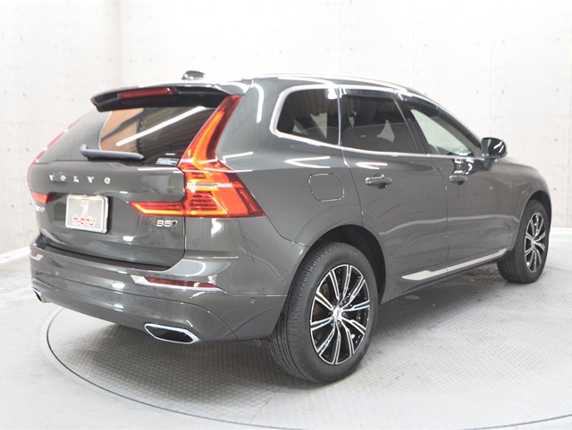 ボルボ ボルボ ＸＣ６０ B5　AWDｲﾝｽｸﾘﾌﾟｼｮﾝ