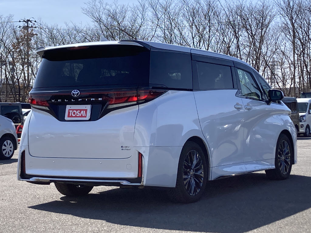トヨタ ｳﾞｪﾙﾌｧｲｱﾊｲﾌﾞﾘｯﾄﾞ Zﾌﾟﾚﾐｱ 4WD
