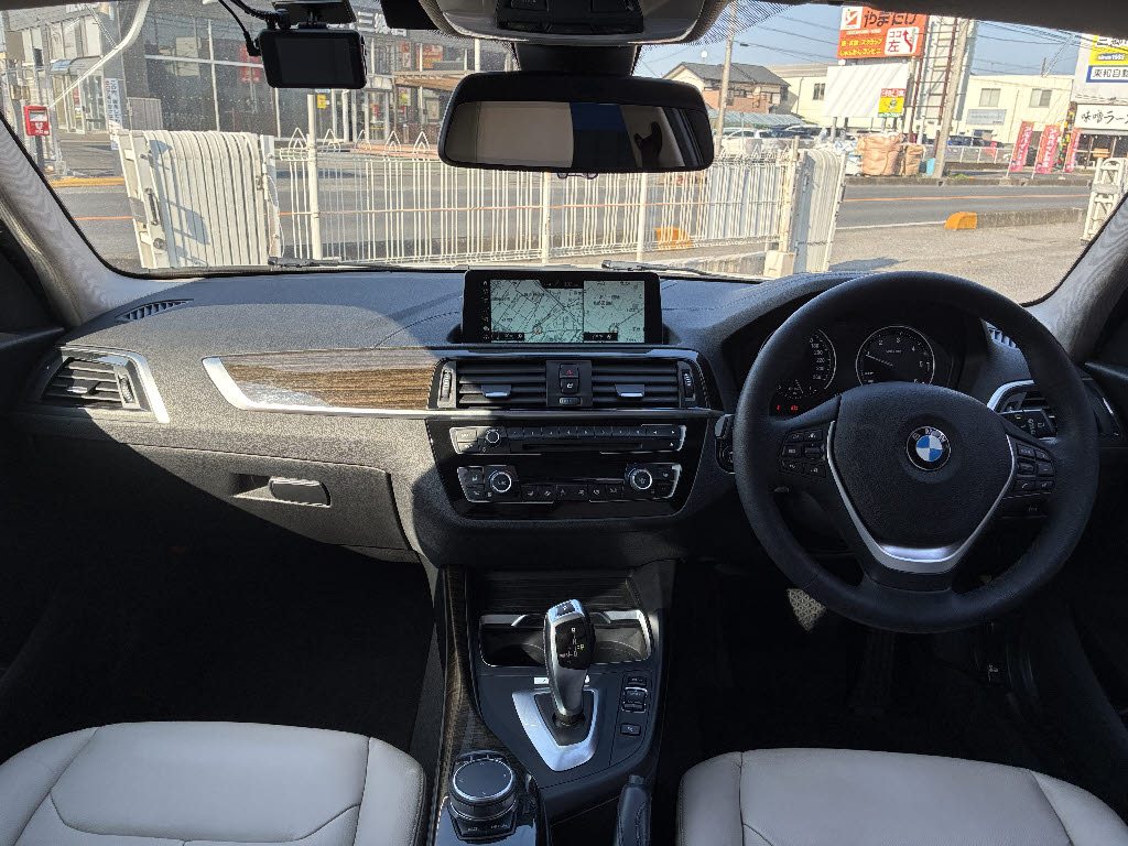 ＢＭＷ ＢＭＷ １シリーズ １８Ｄファッショニスタ