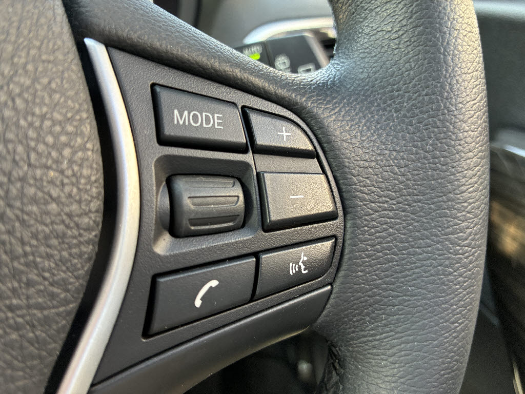 ＢＭＷ ＢＭＷ １シリーズ １８Ｄファッショニスタ