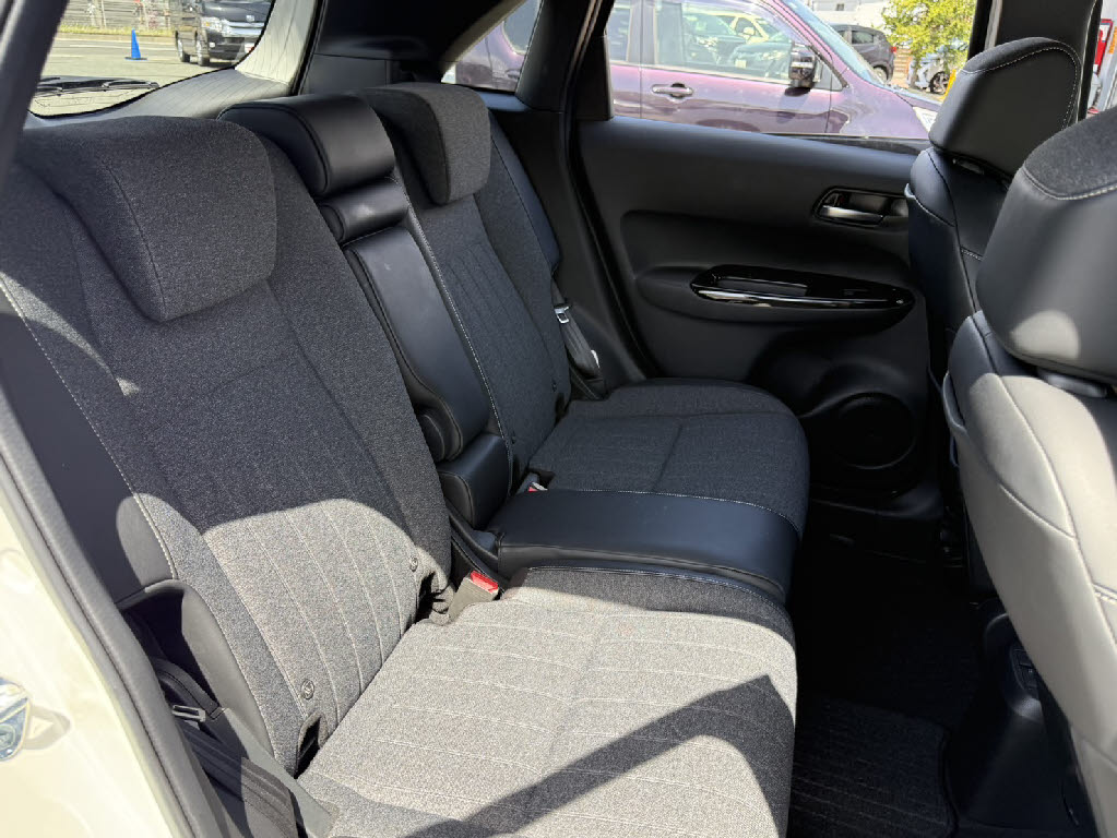 ホンダ フィット e:HEVﾎｰﾑ 4WD