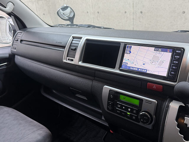 トヨタ ハイエース GL