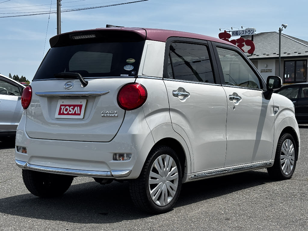 ダイハツ キャスト 4WD ｽﾀｲﾙX