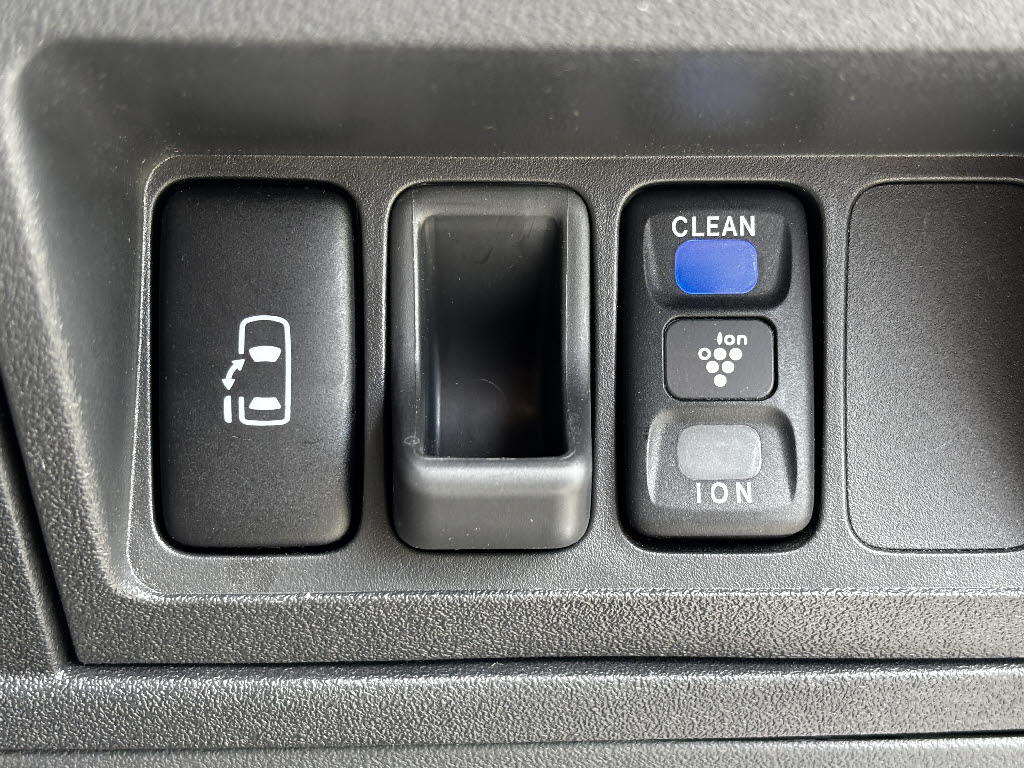 トヨタ シエンタ 1.5ﾀﾞｲｽ G