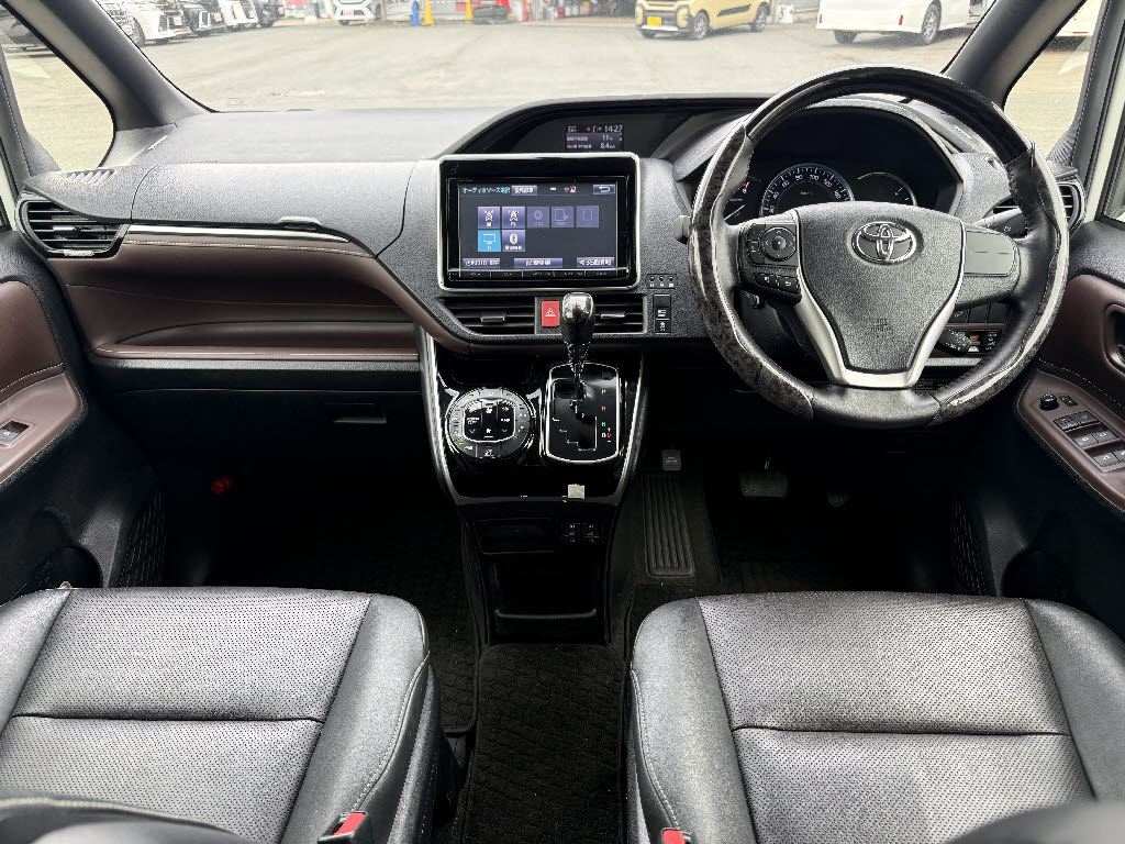 トヨタ エスクァイア GI 4WD