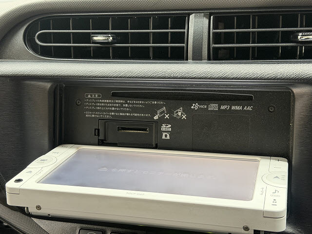 トヨタ アクア G
