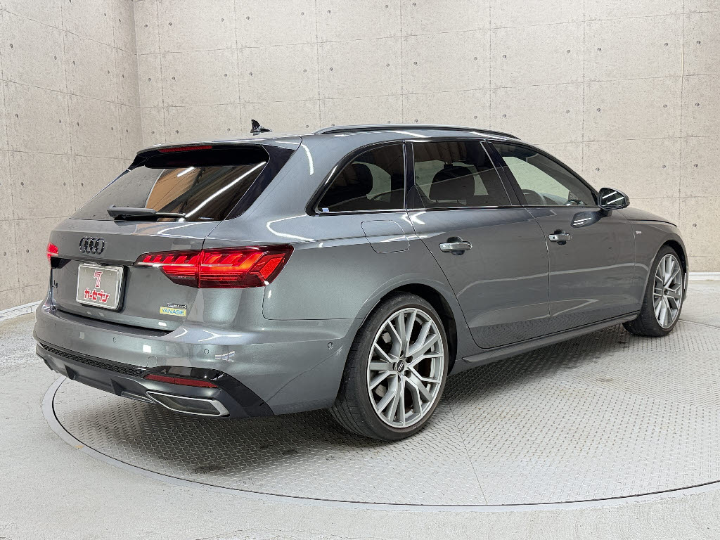 アウディ ｱｳﾃﾞｨ A4 ｱﾊﾞﾝﾄ 40TDiｸﾜﾄﾛSﾗｲﾝ